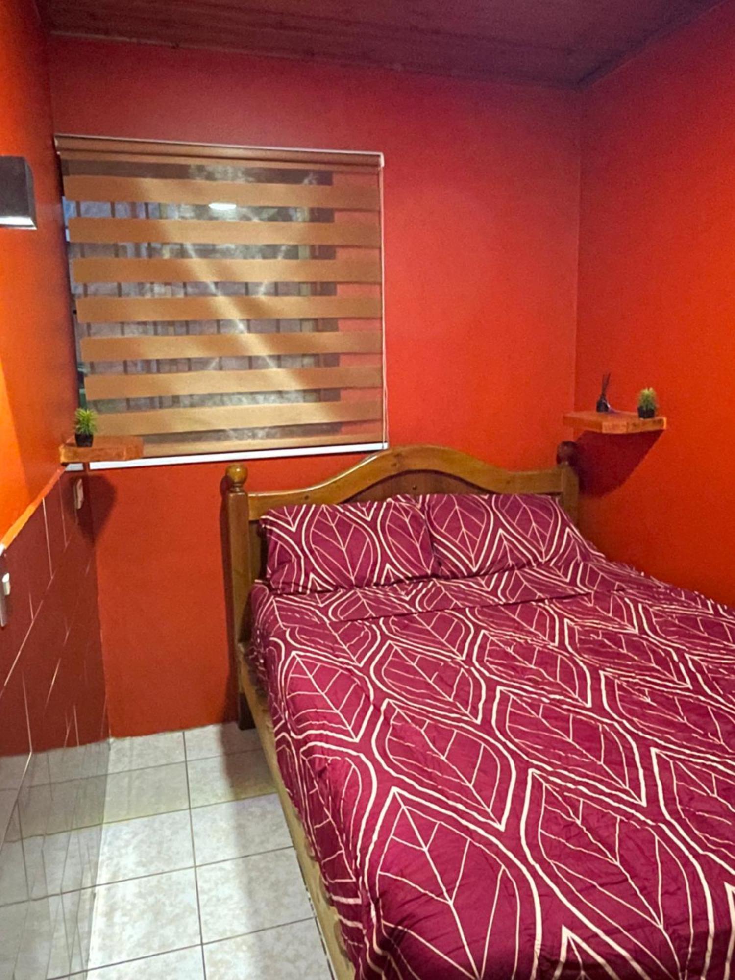 Residencial Don Santiago Bed & Breakfast ตัลกา ภายนอก รูปภาพ