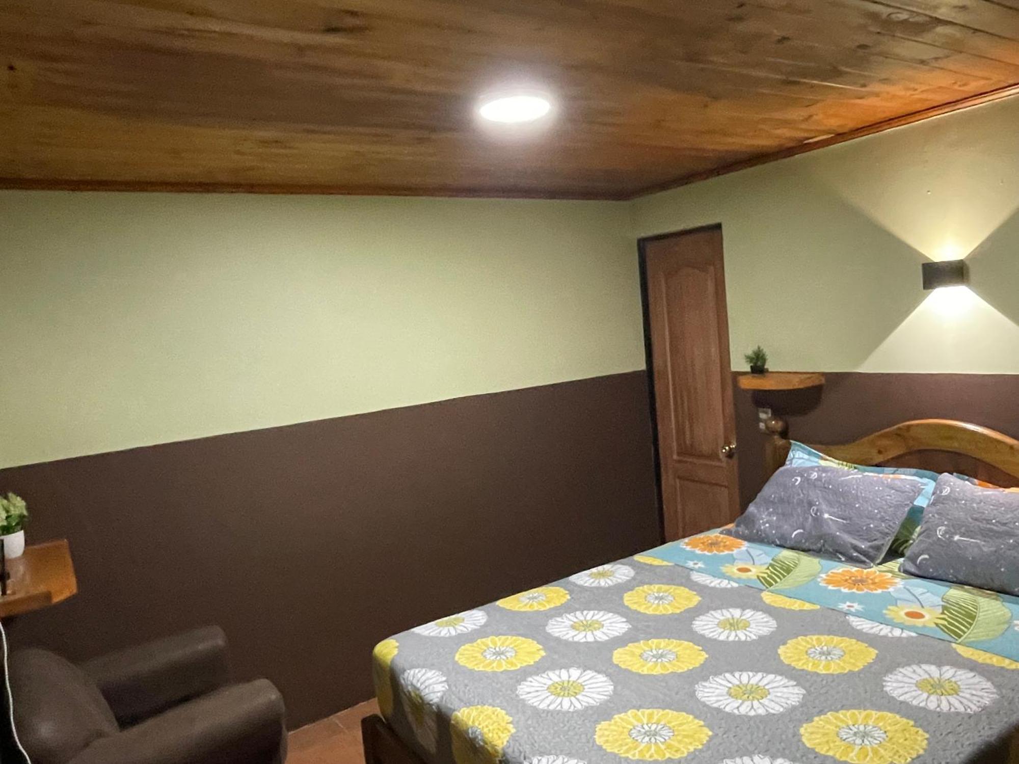 Residencial Don Santiago Bed & Breakfast ตัลกา ภายนอก รูปภาพ