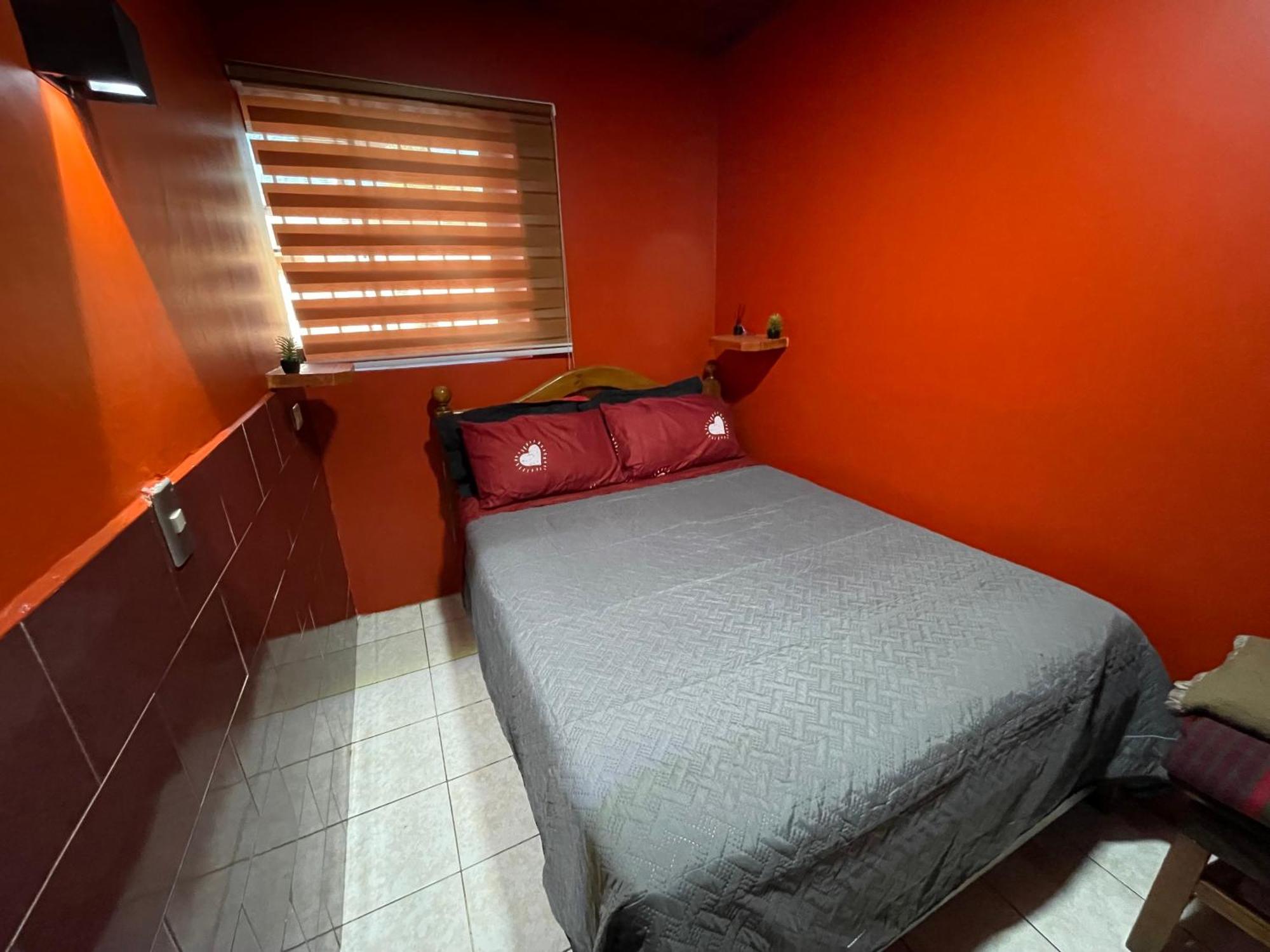 Residencial Don Santiago Bed & Breakfast ตัลกา ภายนอก รูปภาพ